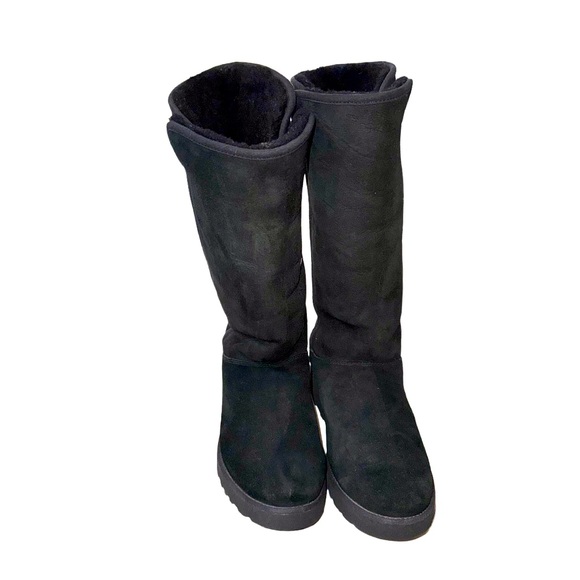 UGG classic tall black suede boots women’s  size 9 fur booties - Picture 1 of 11
